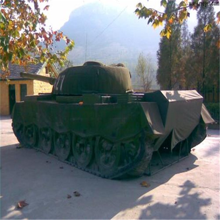 定兴大型充气坦克
